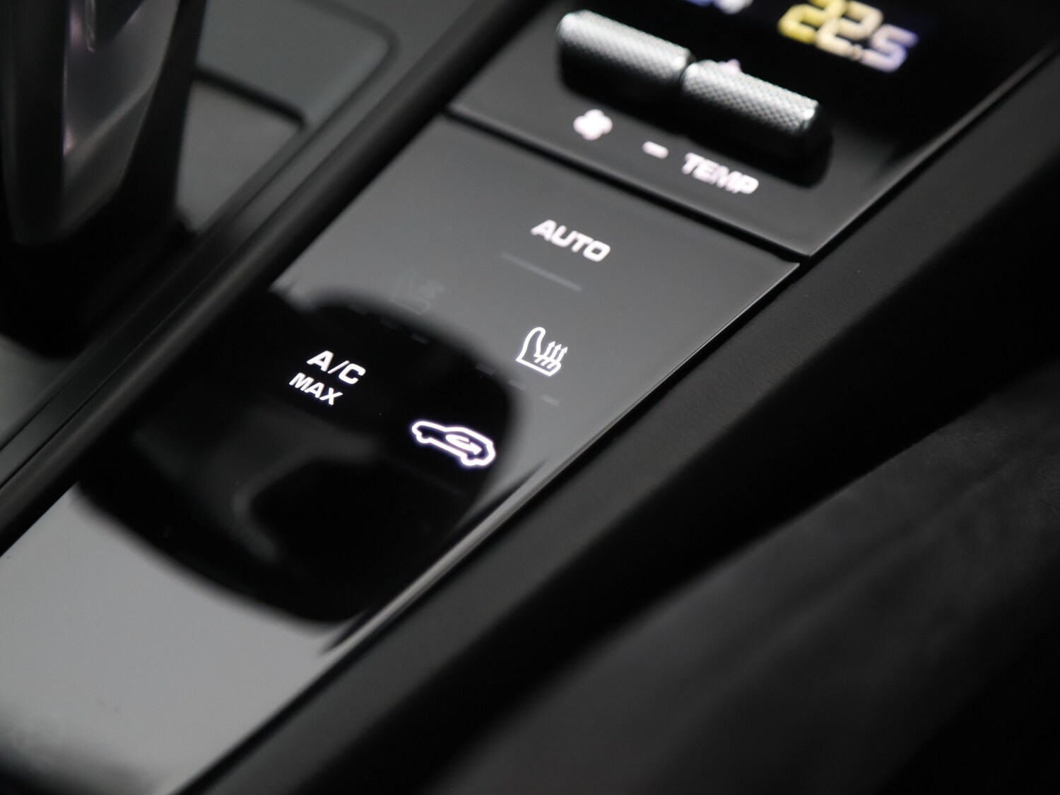 Used Porsche Cayenne 2022 for sale - 77494115: Photo 45