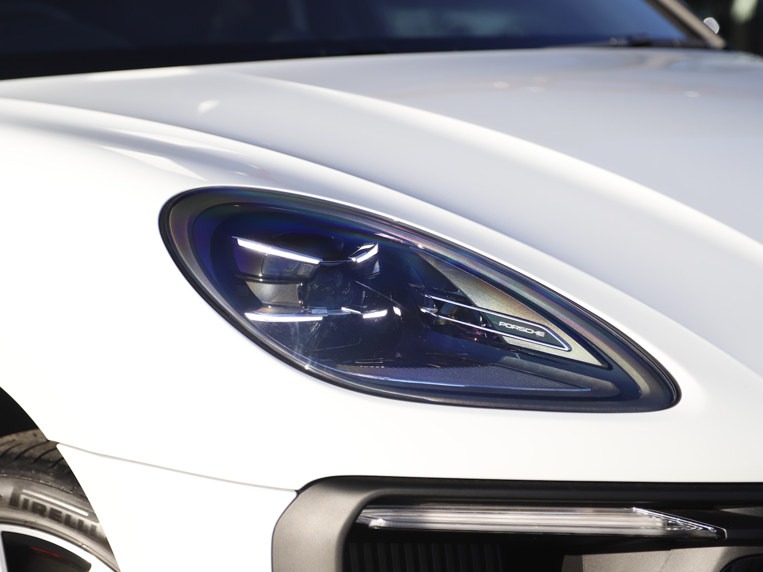 Used Porsche Macan 2025 for sale - 76616906: Photo 12