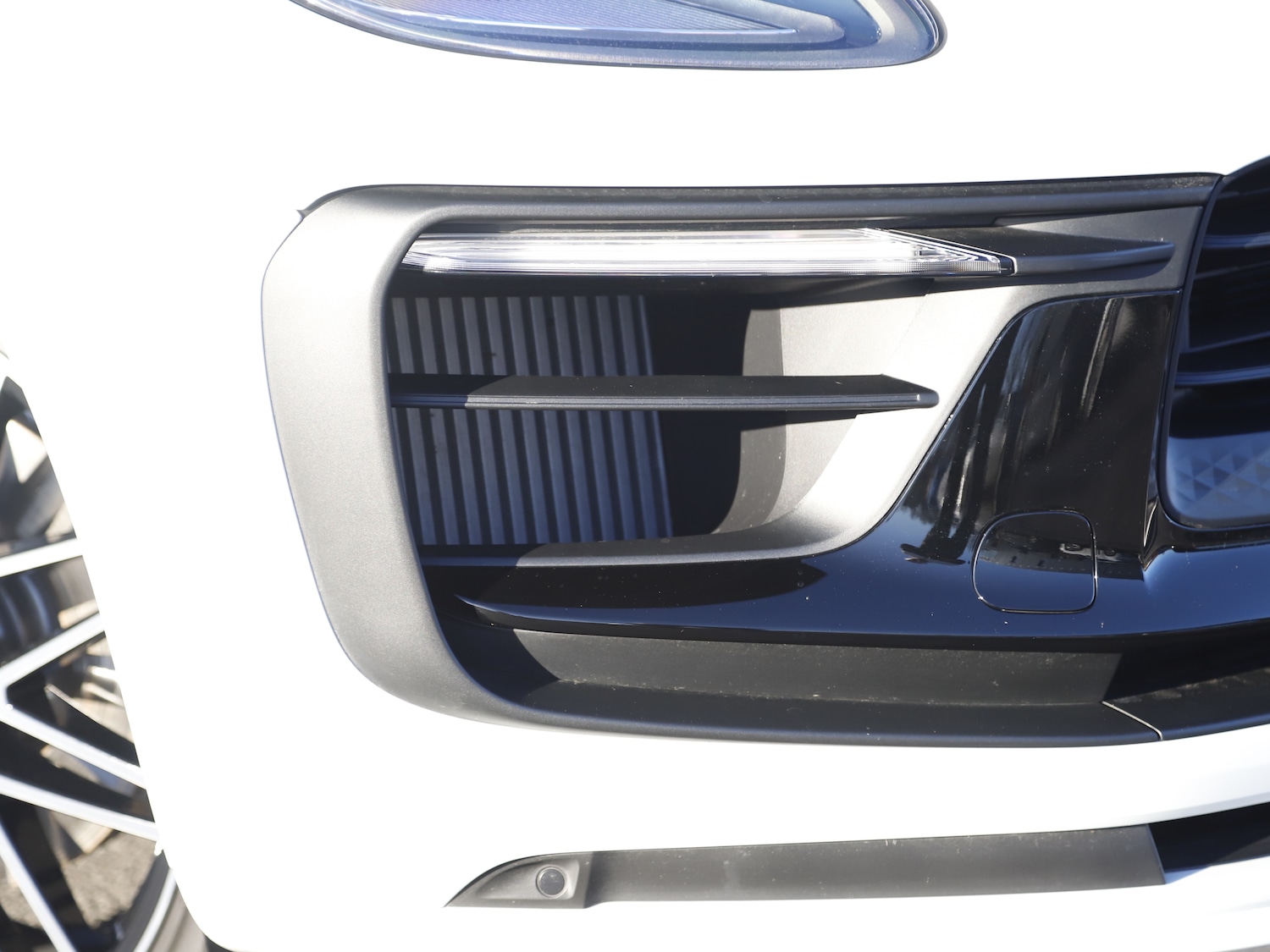 Used Porsche Macan 2025 for sale - 76616906: Photo 40