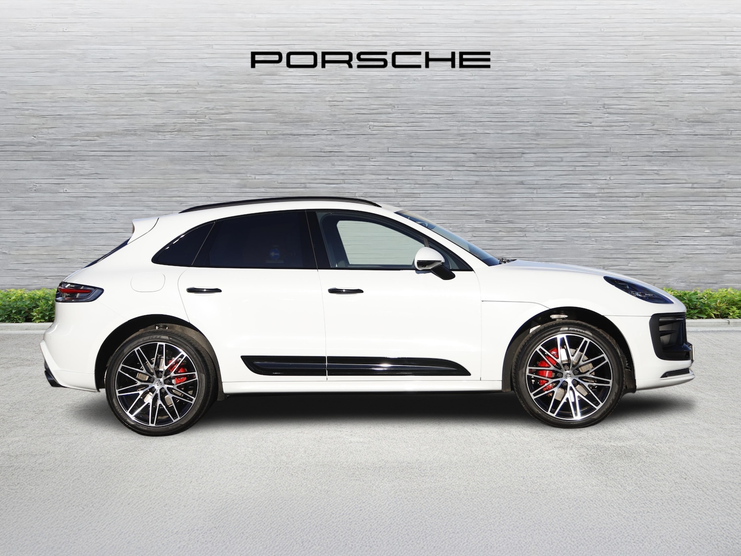 Used Porsche Macan 2025 for sale - 76616906: Photo 9