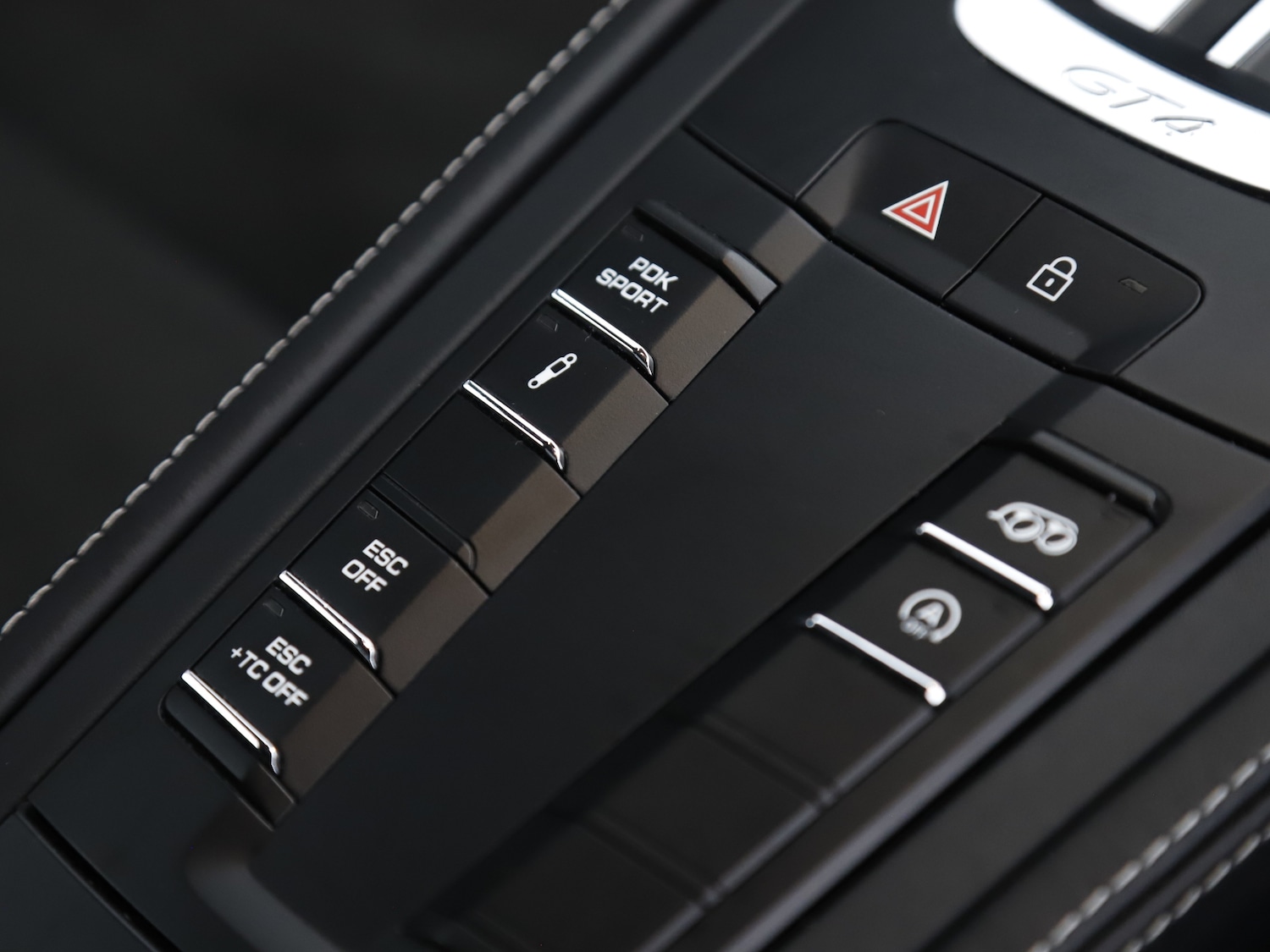 Used Porsche 718 Cayman 2021 for sale - 76985609: Photo 22