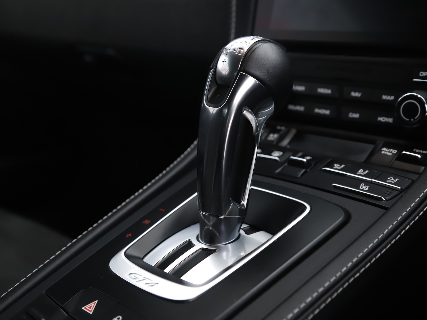 Used Porsche 718 Cayman 2021 for sale - 76985609: Photo 28