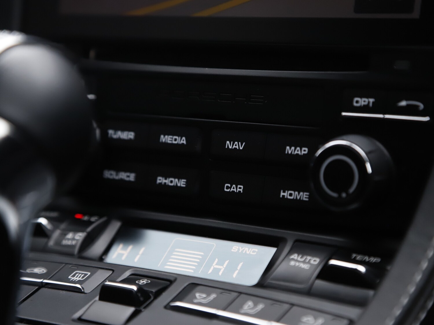 Used Porsche 718 Cayman 2021 for sale - 76985609: Photo 33