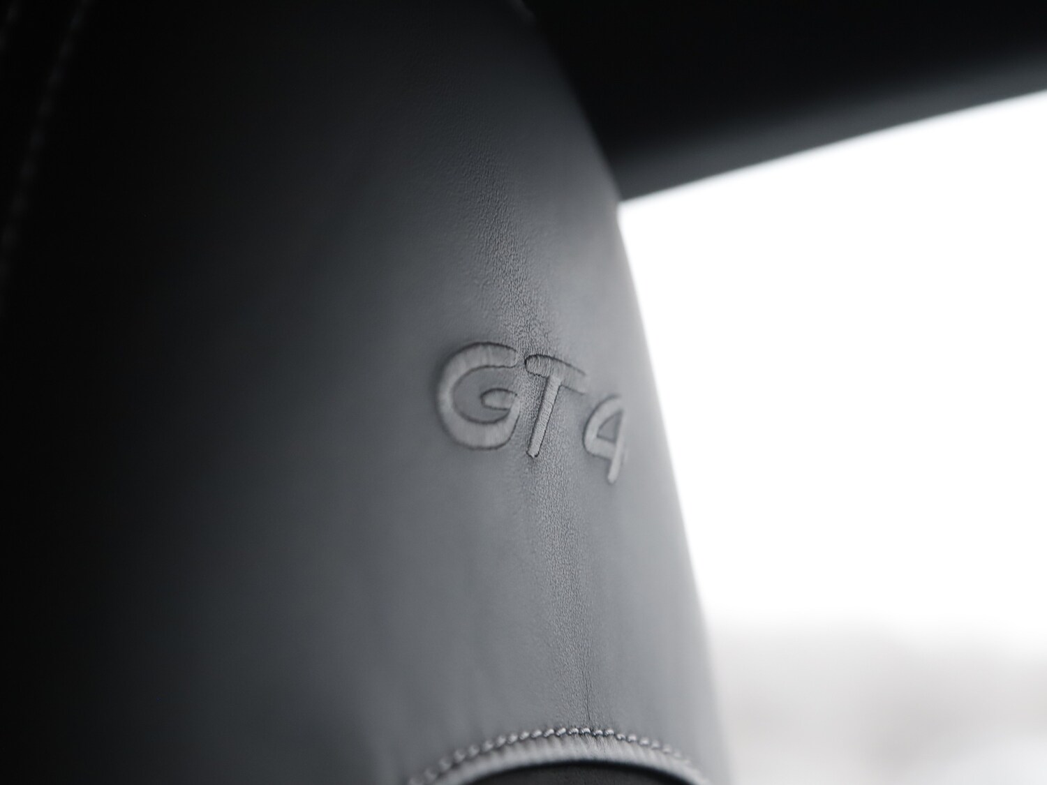 Used Porsche 718 Cayman 2021 for sale - 76985609: Photo 37