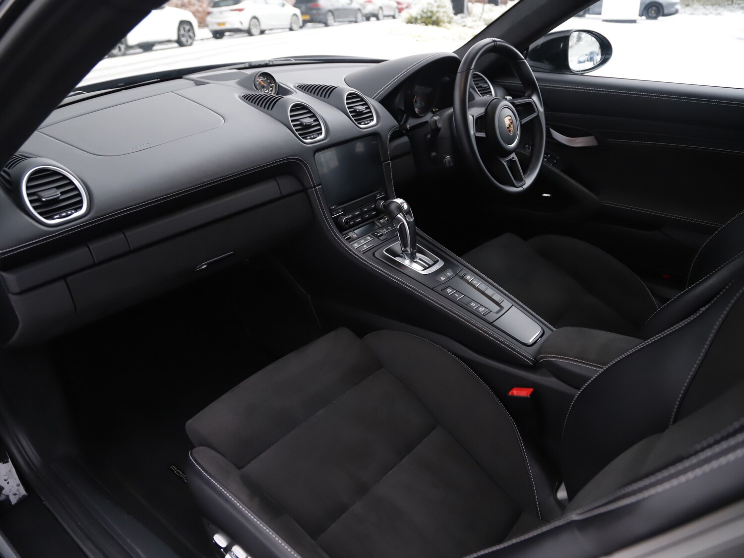 Used Porsche 718 Cayman 2021 for sale - 76985609: Photo 4