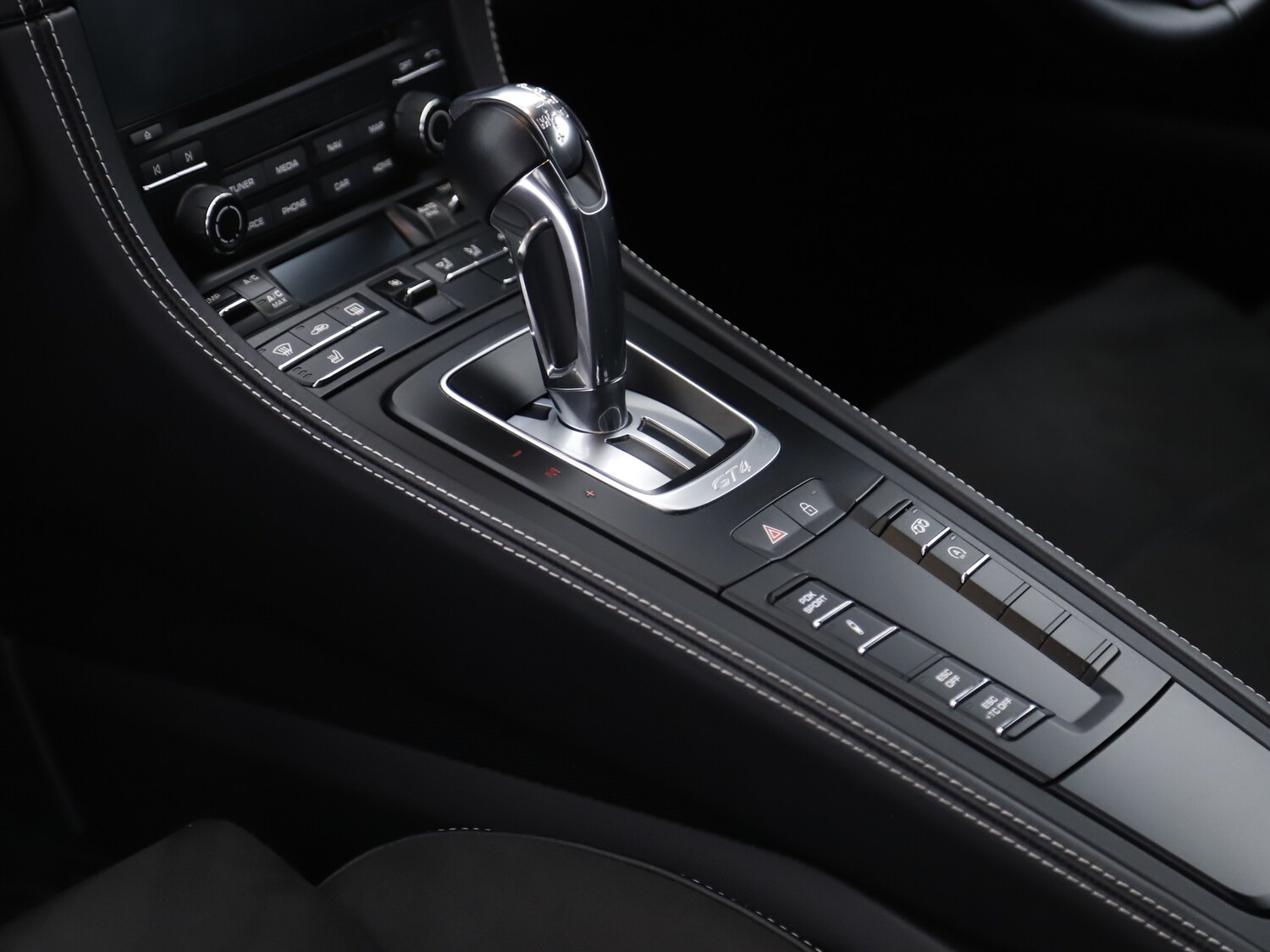 Used Porsche 718 Cayman 2021 for sale - 76985609: Photo 44