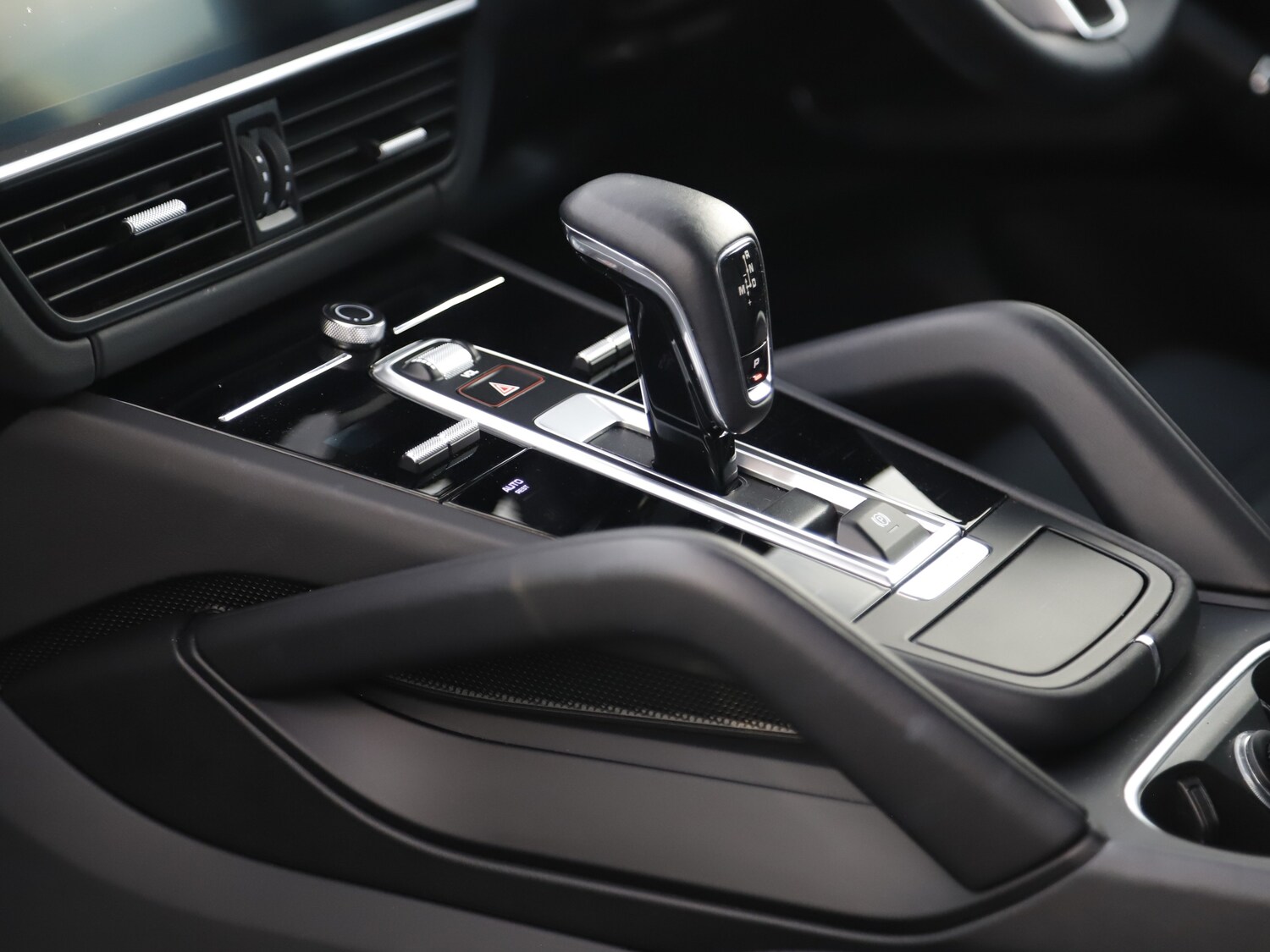 Used Porsche Cayenne 2023 for sale - 77691991: Photo 20