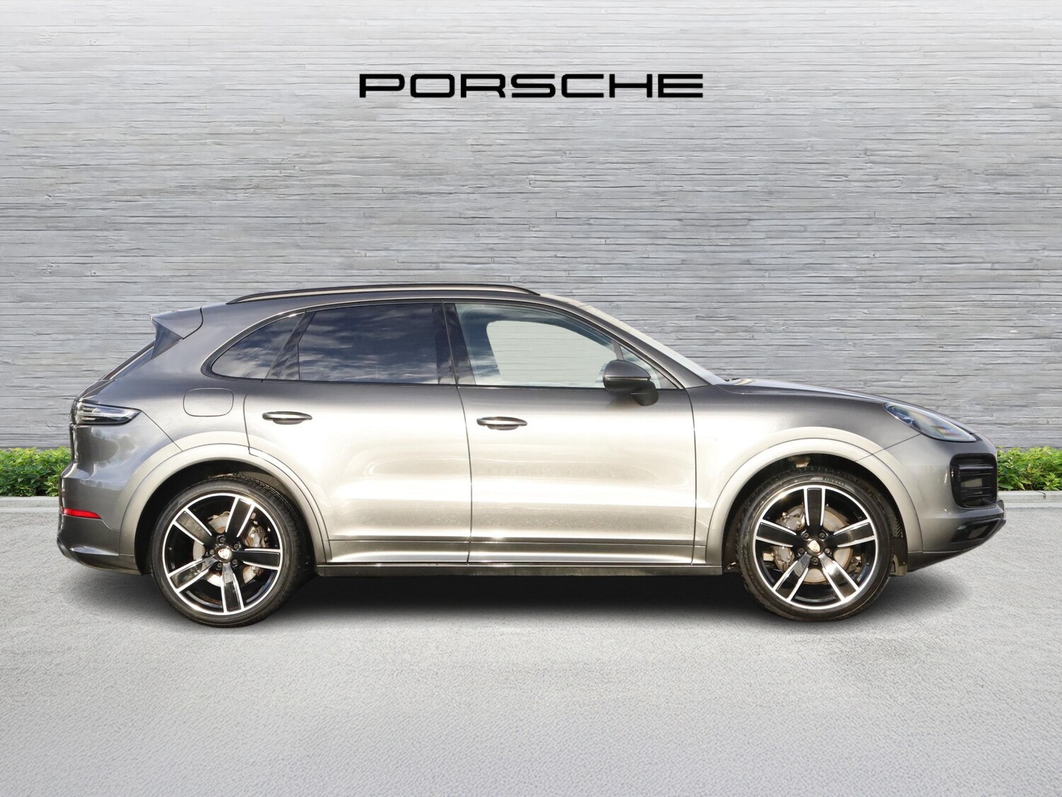 Used Porsche Cayenne 2023 for sale - 77691991: Photo 9