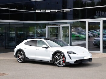 Used Porsche Taycan 2023 for sale - 78726348: Photo