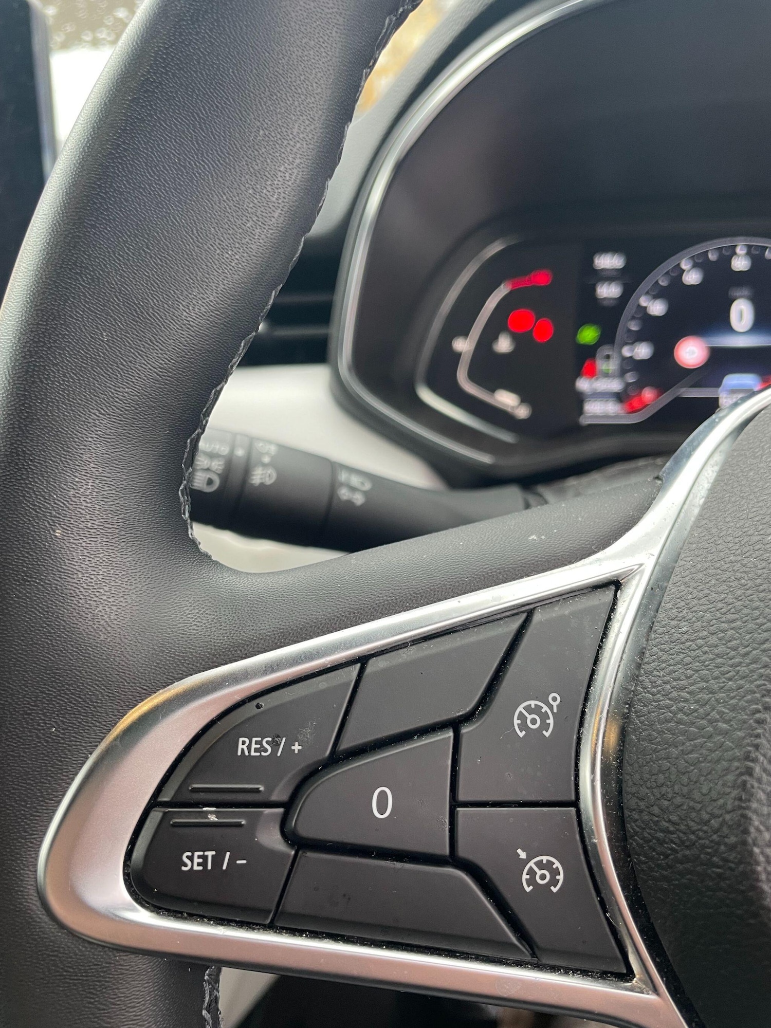 Used Renault Clio 2021 for sale - 76549162: Photo 18