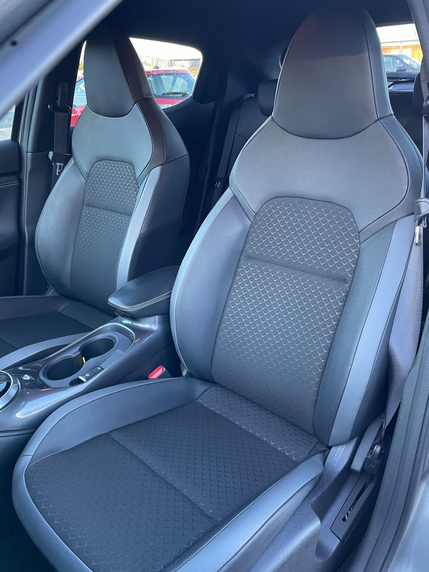 Used Nissan Juke 2023 for sale - 77230141: Photo 13