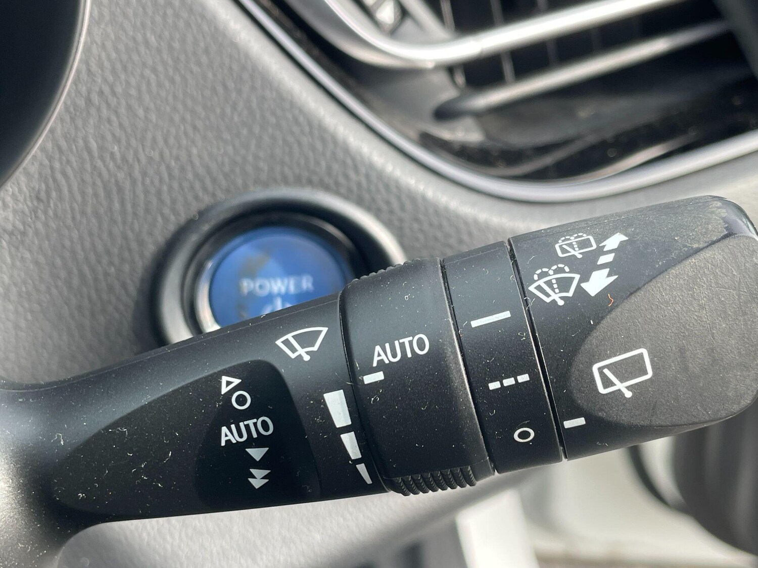 Used Toyota C-HR for sale - 78220275: Photo 24