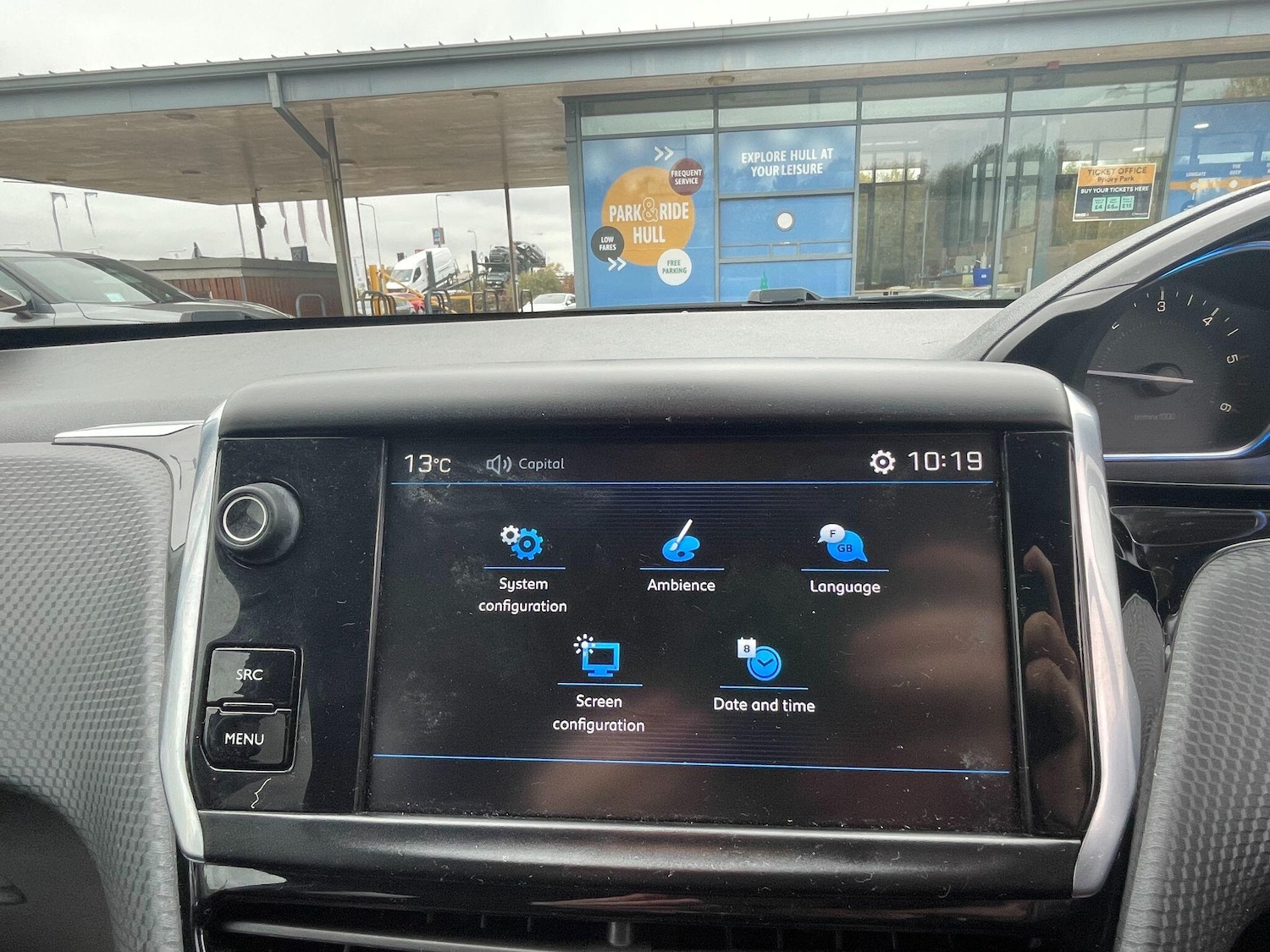 Used Peugeot 2008 2017 for sale - 76294557: Photo 19