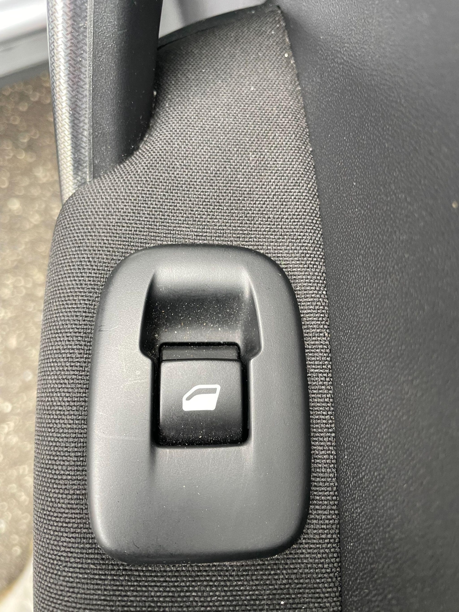 Used Peugeot 2008 2017 for sale - 76294557: Photo 22