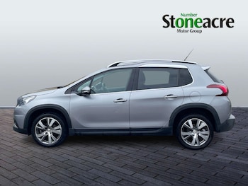 Used Peugeot 2008 2017 for sale - 76294557: Photo
