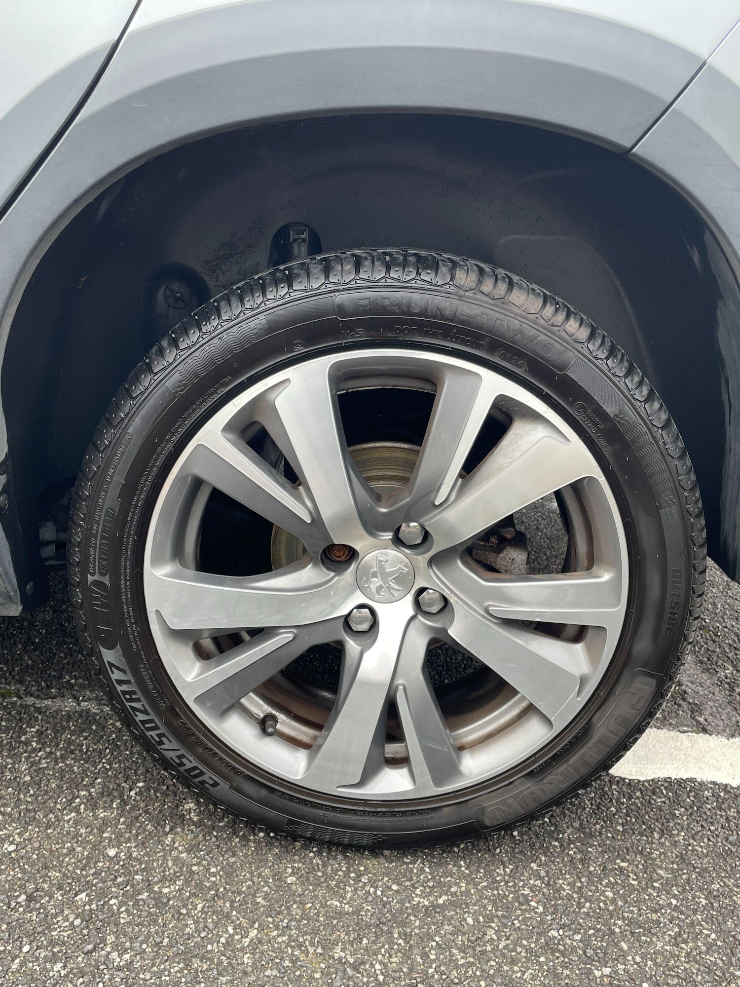 Used Peugeot 2008 2017 for sale - 76294557: Photo 9