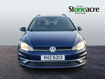 Used Volkswagen Golf 2017 for sale - 77344027: Photo