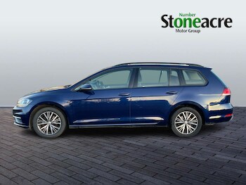 Used Volkswagen Golf 2017 for sale - 77344027: Photo