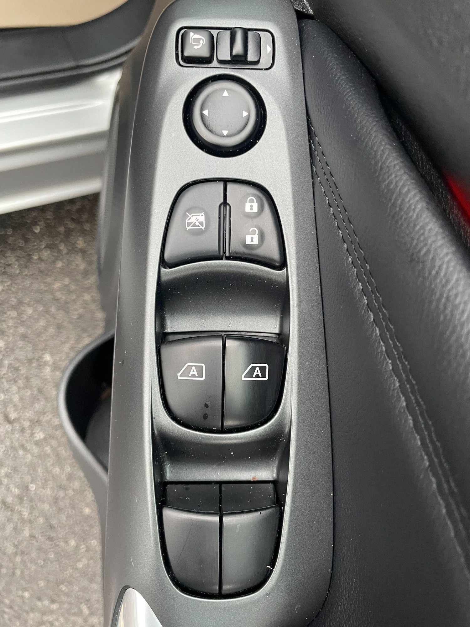 Used Nissan Juke 2024 for sale - 77101920: Photo 23