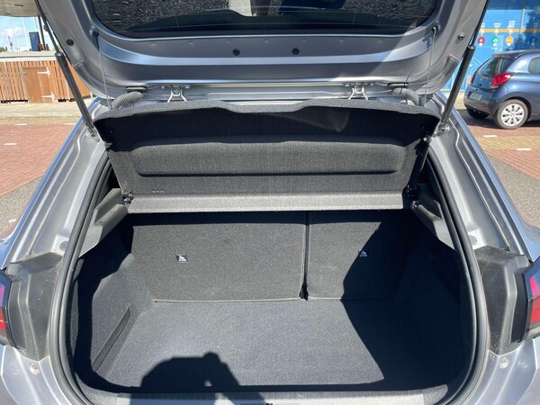 Used Peugeot 208 2022 for sale - 75927195: Photo 10