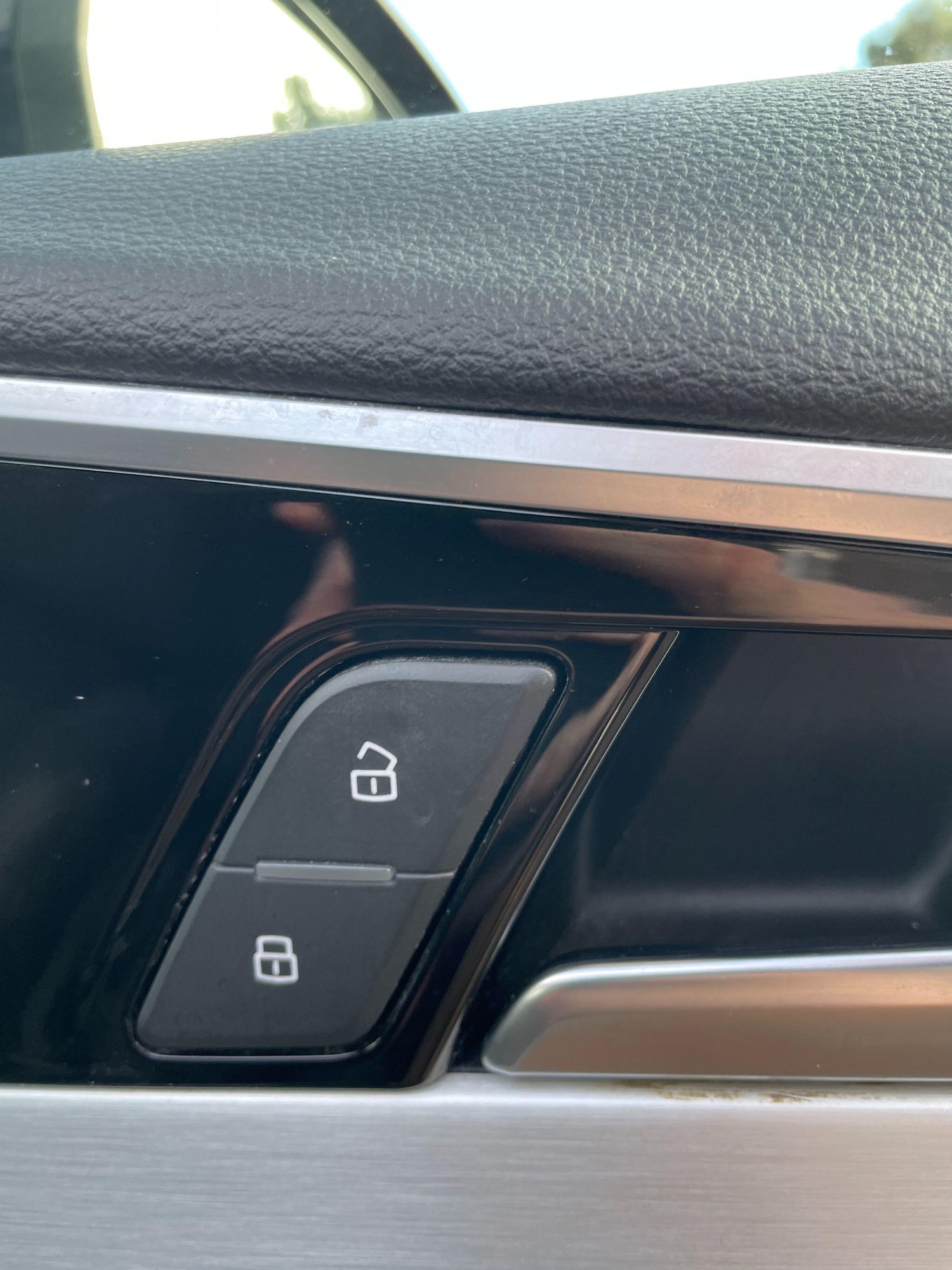 Used Audi A4 for sale - 76727531: Photo 25