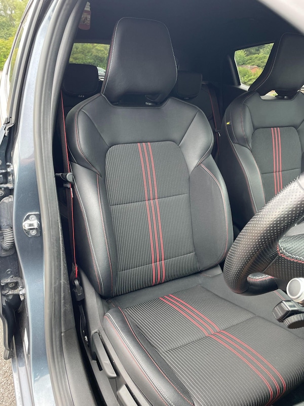 Used Renault Clio 2020 for sale - 75539910: Photo 11