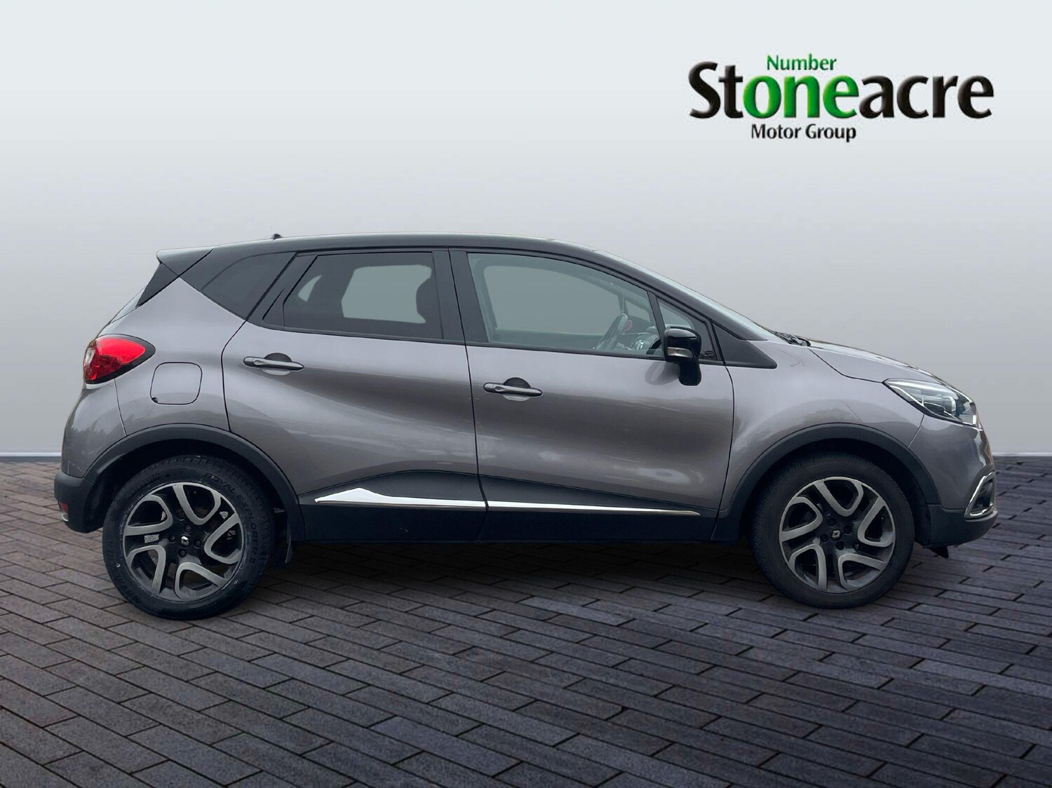 Used Renault Captur 2016 for sale - 76283182: Photo 8