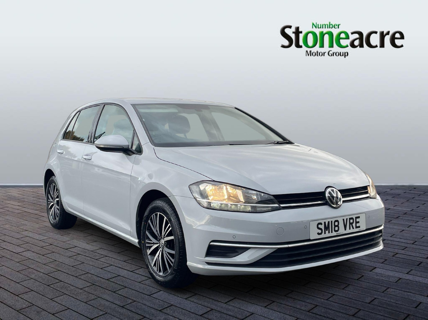 Used Volkswagen Golf 2018 for sale - 76389311: Photo 1