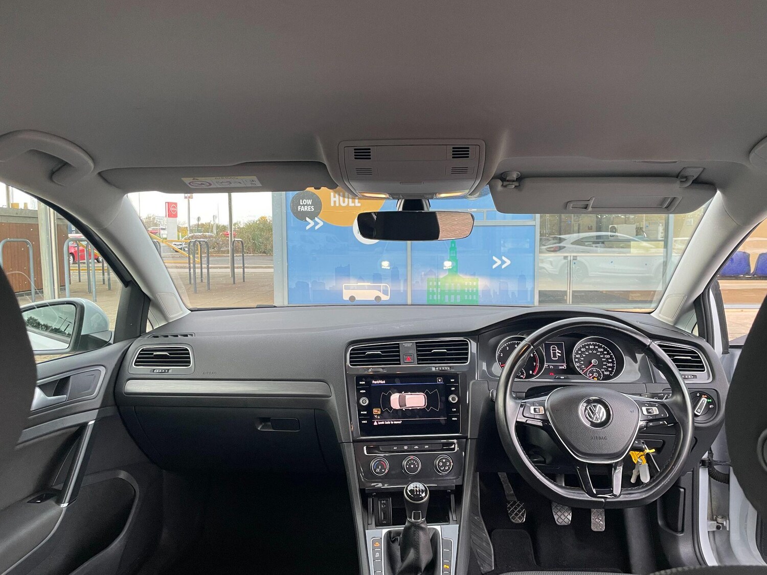 Used Volkswagen Golf 2018 for sale - 76389311: Photo 11