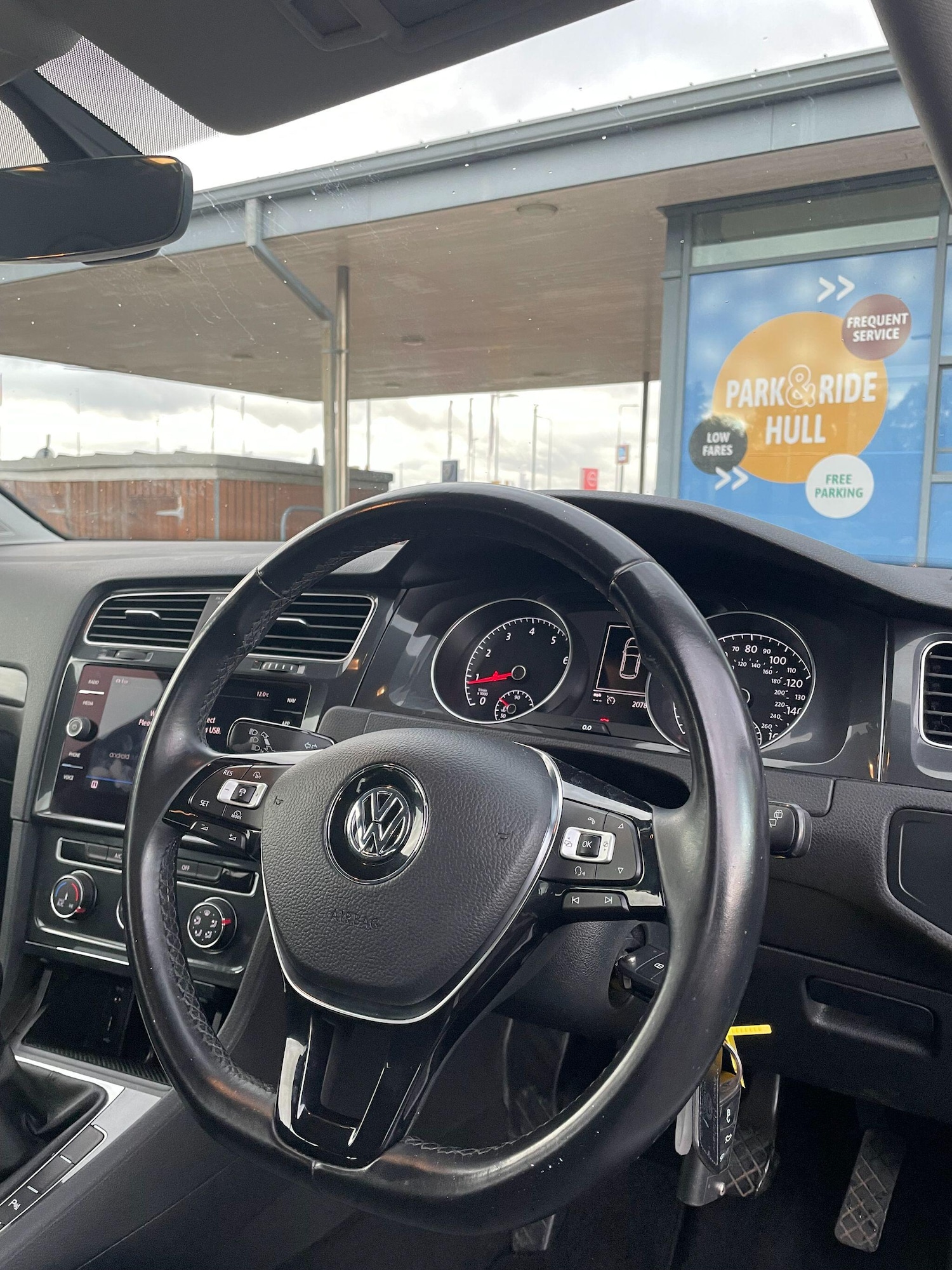 Used Volkswagen Golf 2018 for sale - 76389311: Photo 16