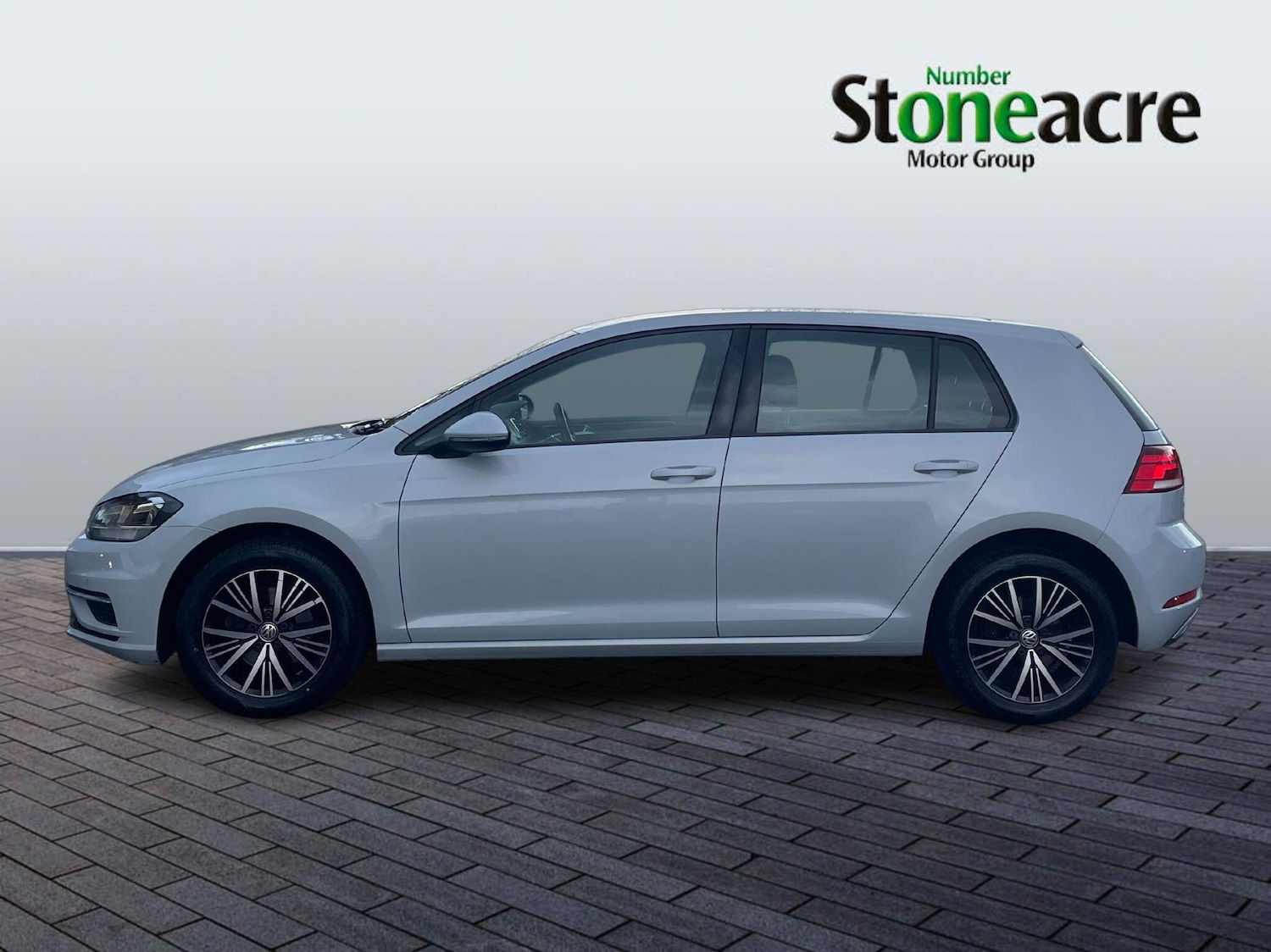 Used Volkswagen Golf 2018 for sale - 76389311: Photo 4