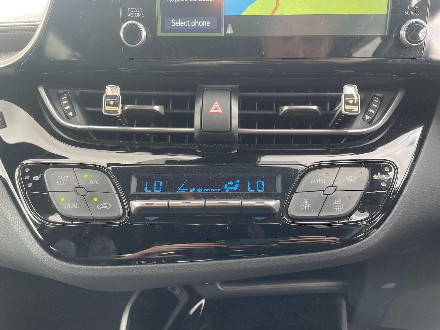 Used Toyota C-HR 2020 for sale - 76771853: Photo 23