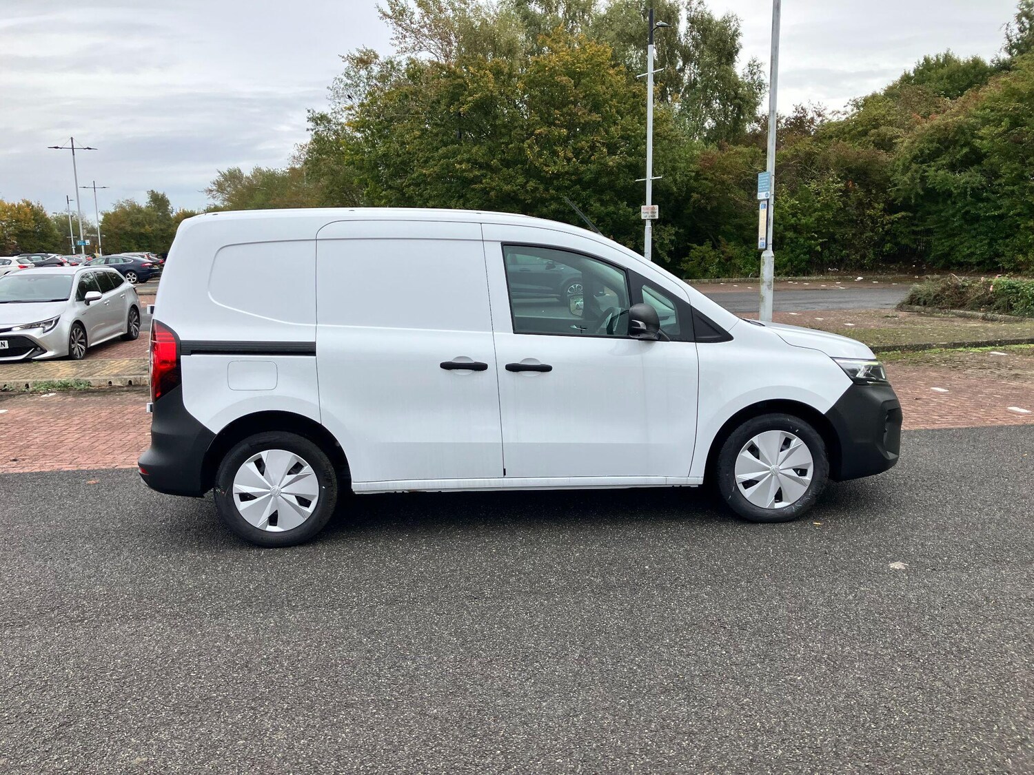 Used Nissan Other 2025 for sale - 78115341: Photo 8