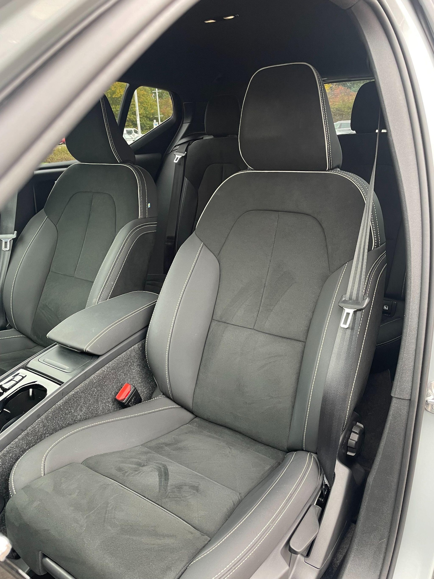 Used Volvo XC40 2024 for sale - 76295731: Photo 13