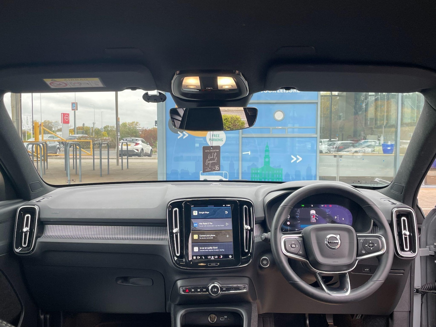 Used Volvo XC40 2024 for sale - 76295731: Photo 15