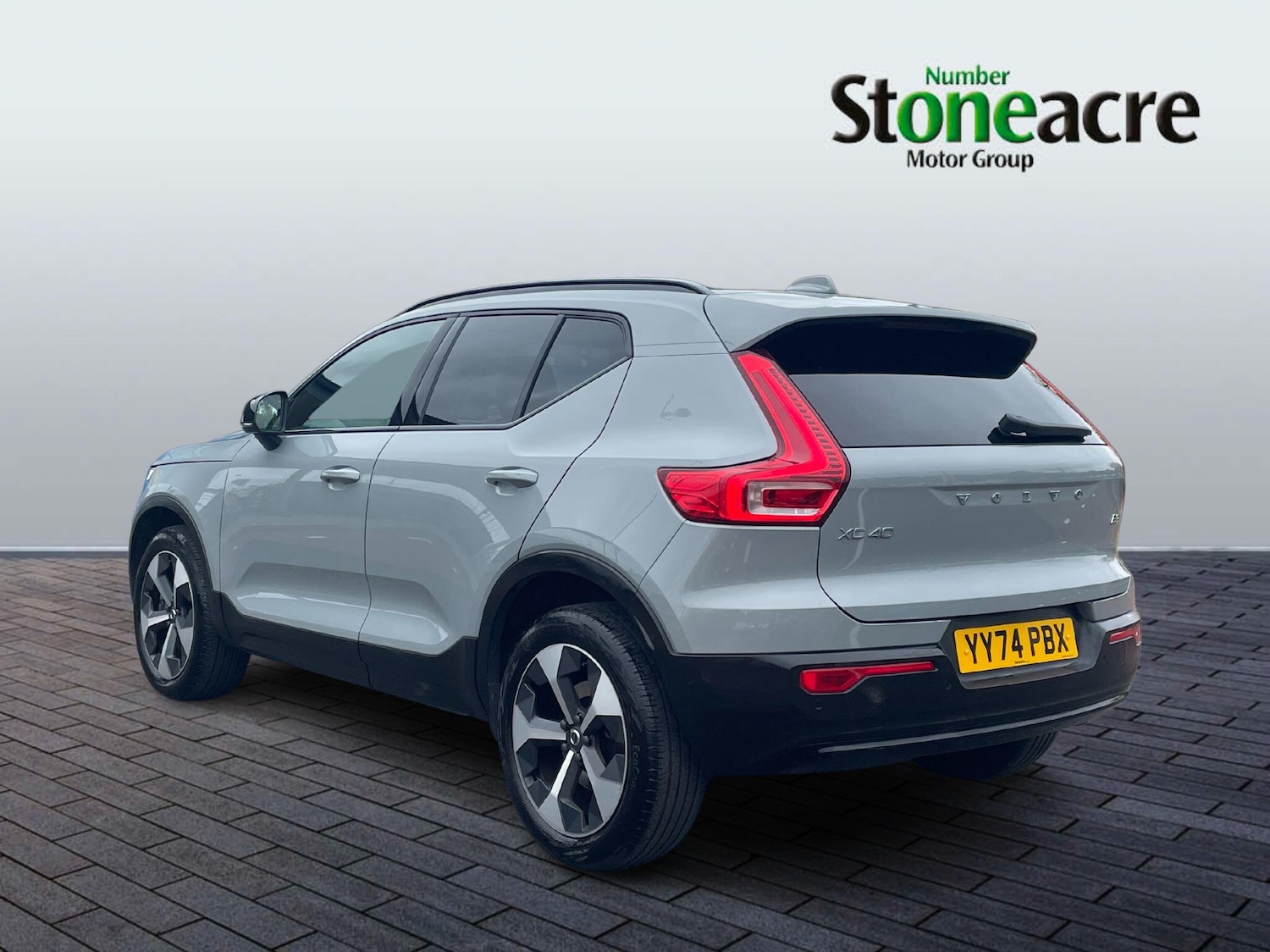 Used Volvo XC40 2024 for sale - 76295731: Photo 5