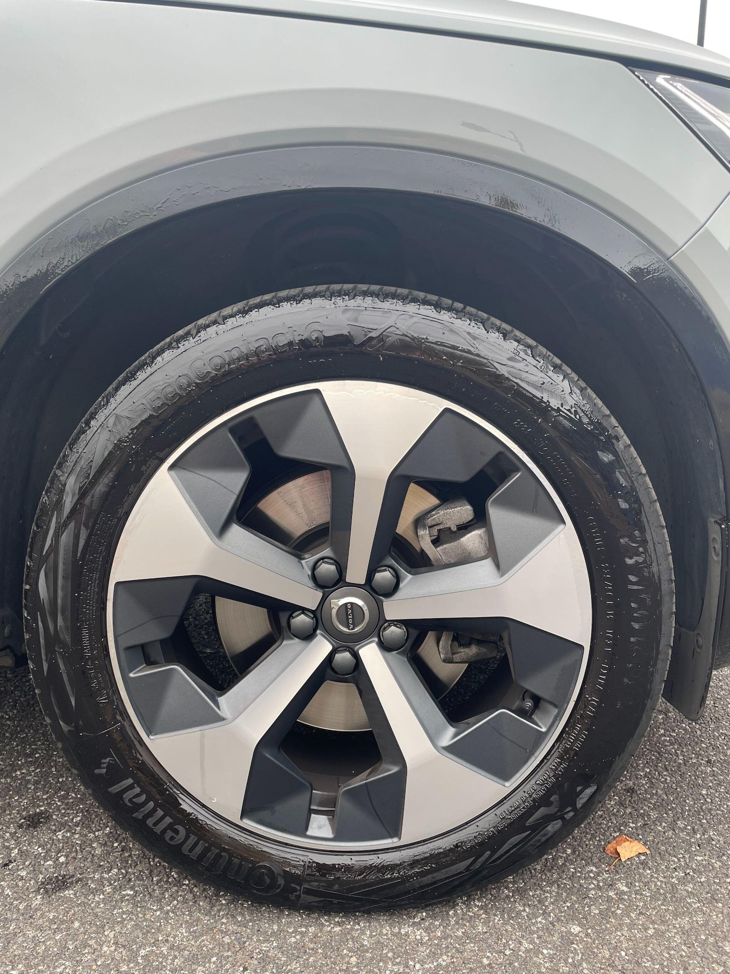 Used Volvo XC40 2024 for sale - 76295731: Photo 9