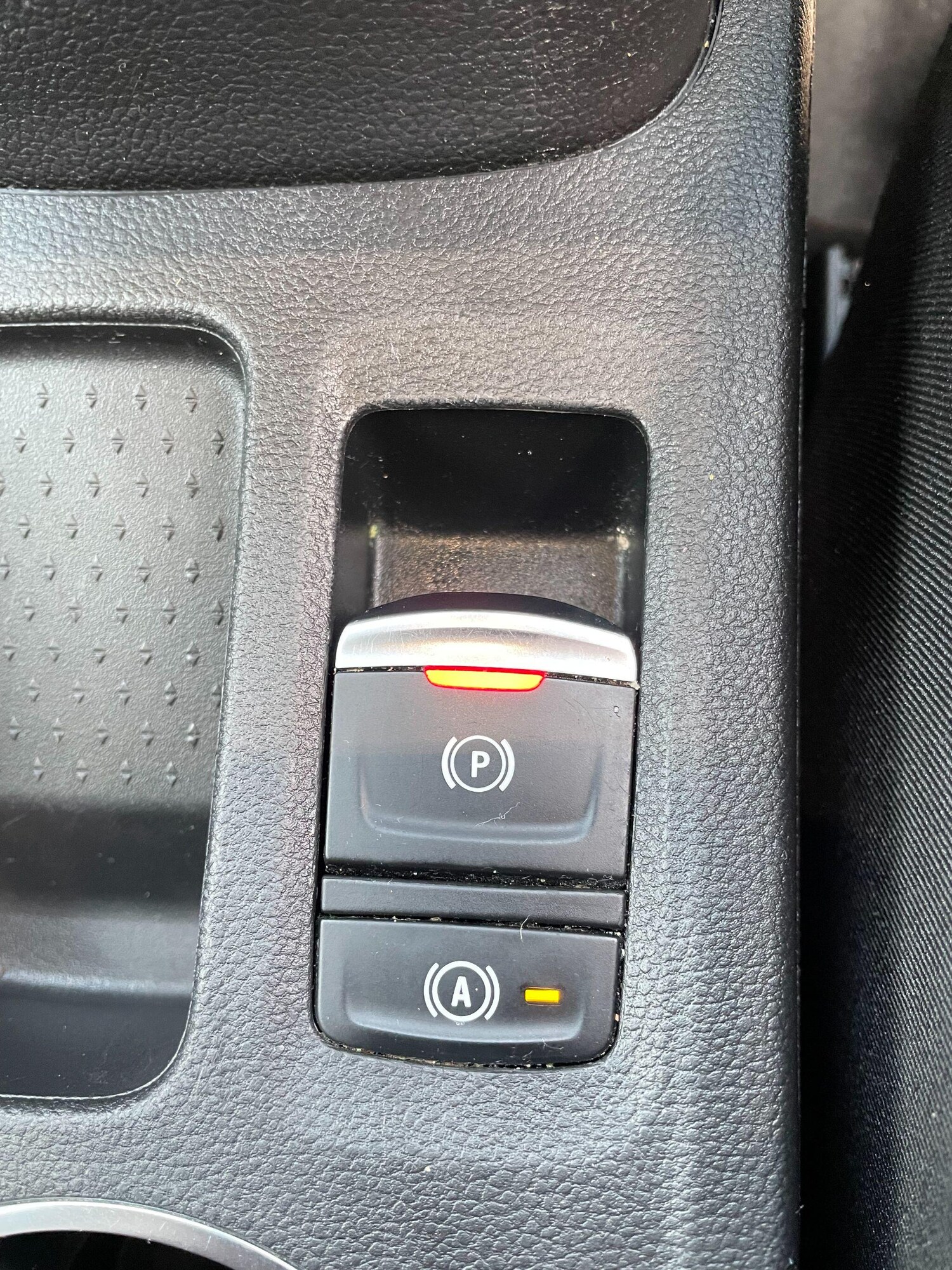 Used Renault Captur for sale - 77351743: Photo 21