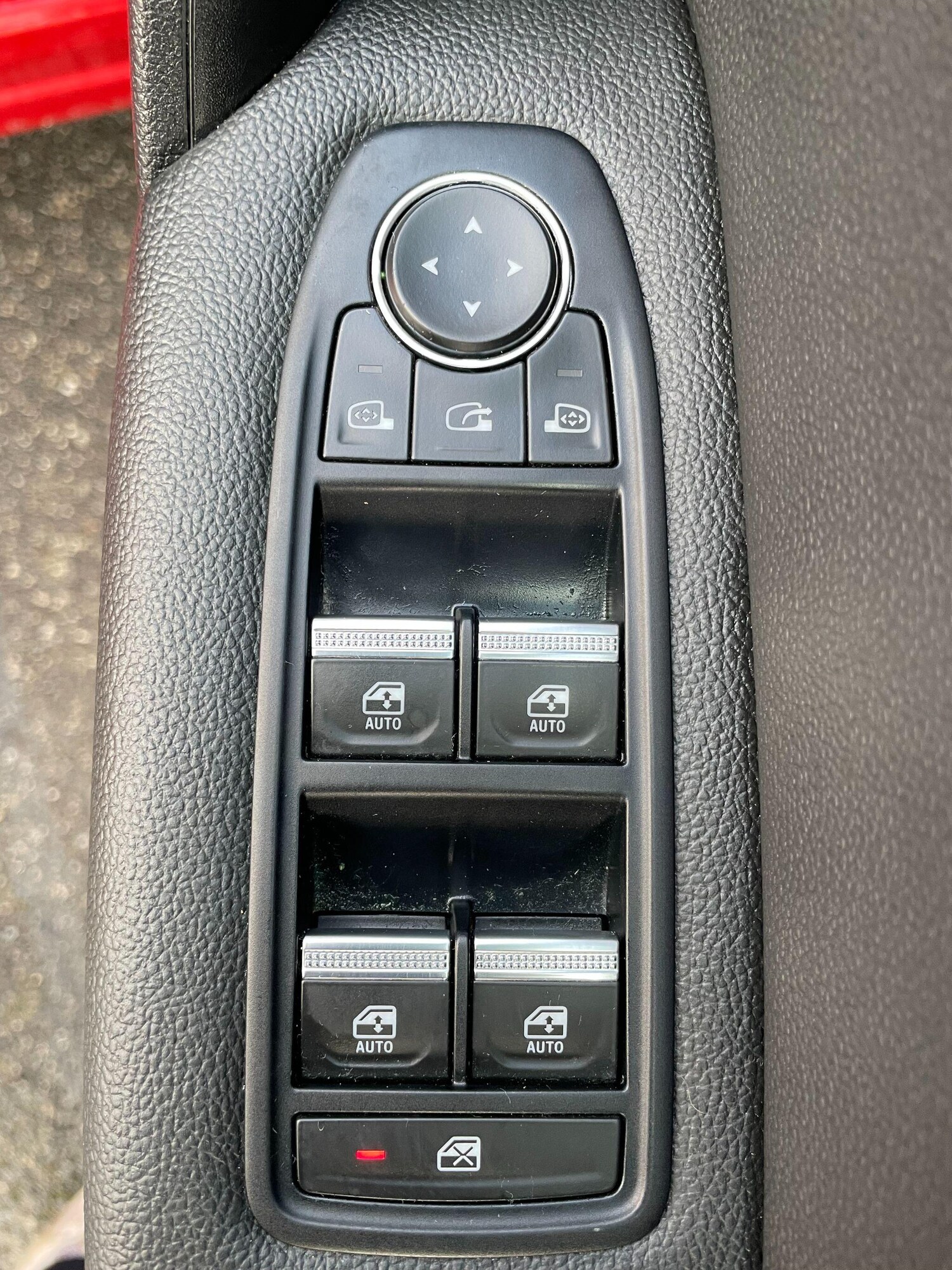 Used Renault Captur for sale - 77351743: Photo 24