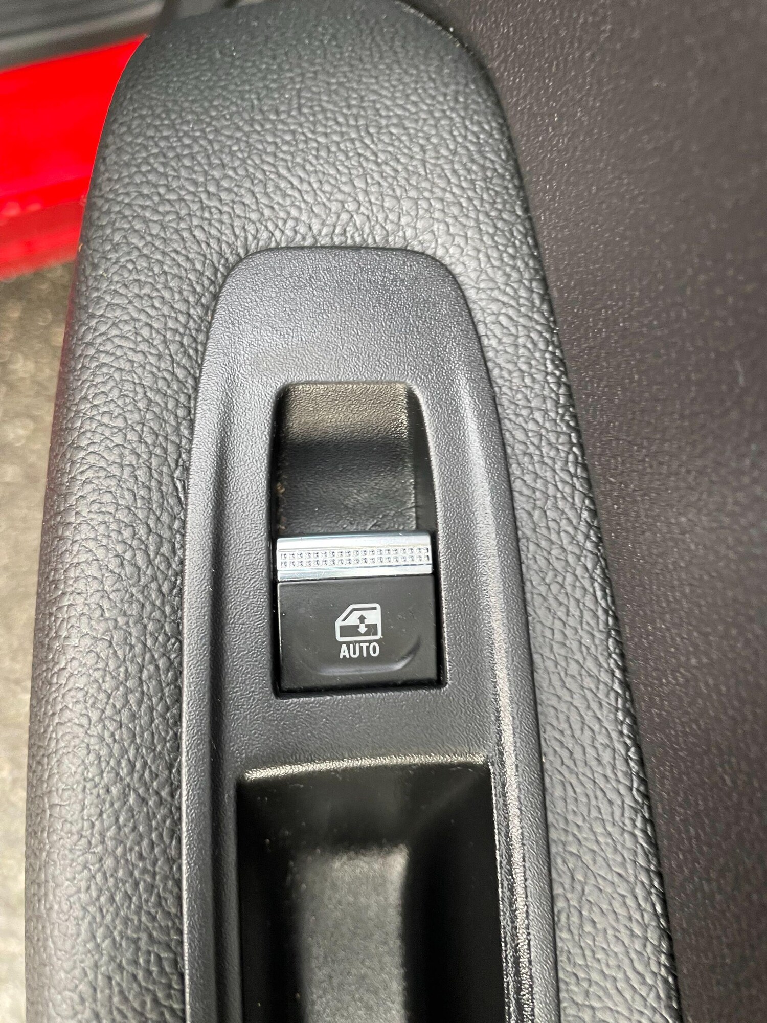 Used Renault Captur for sale - 77351743: Photo 25