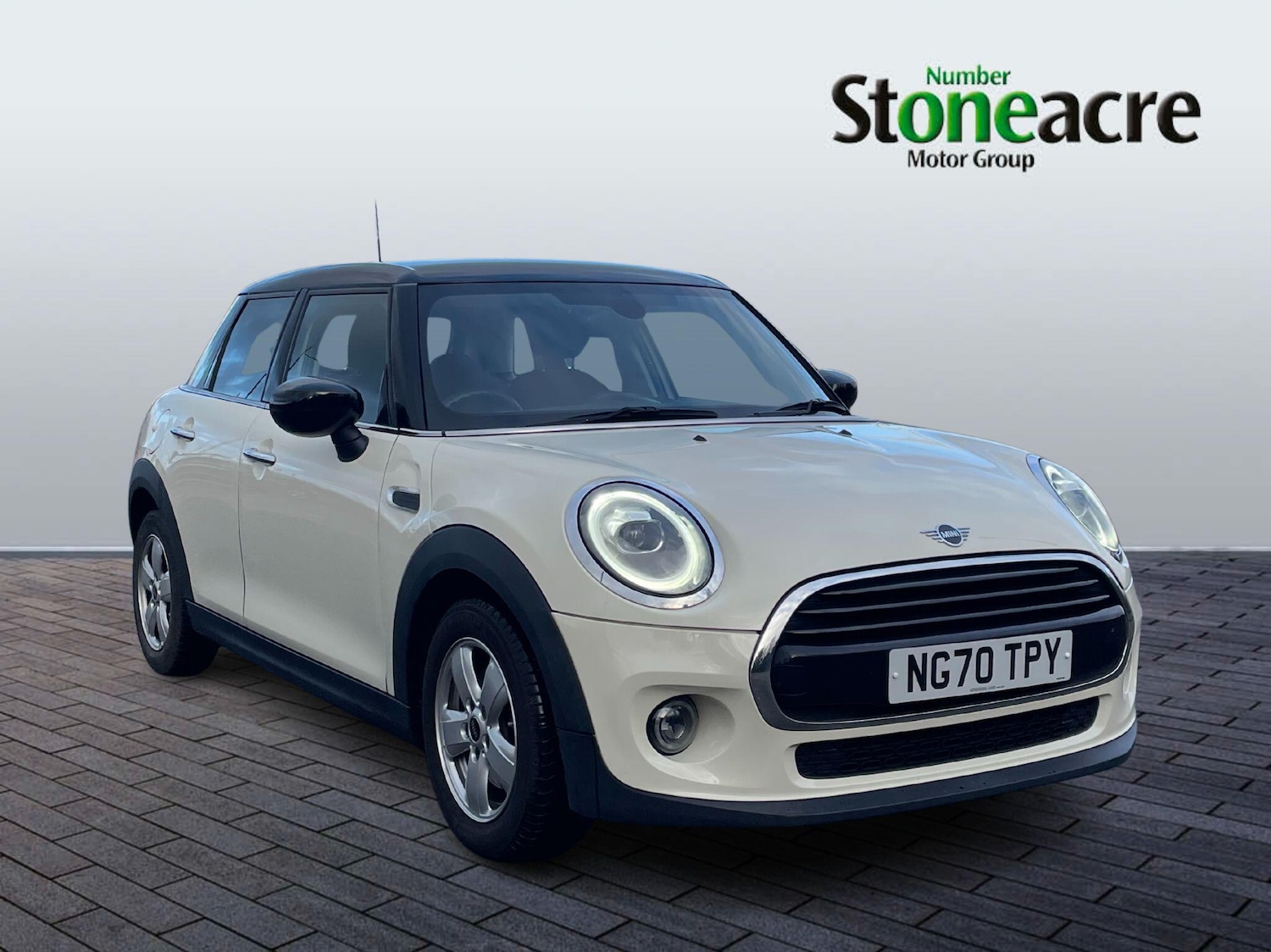 Used MINI Hatch 2020 for sale - 76727633: Photo 1