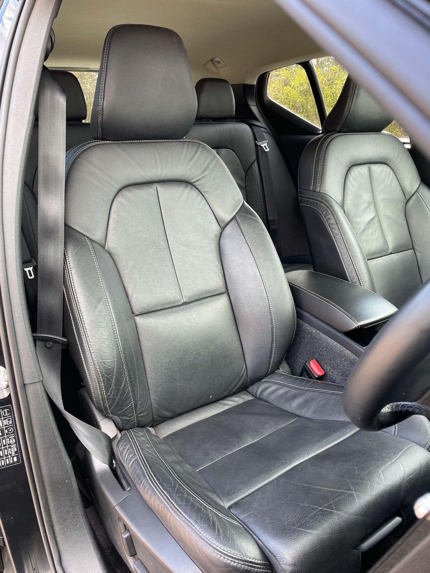 Used Volvo XC40 2022 for sale - 78100914: Photo 12