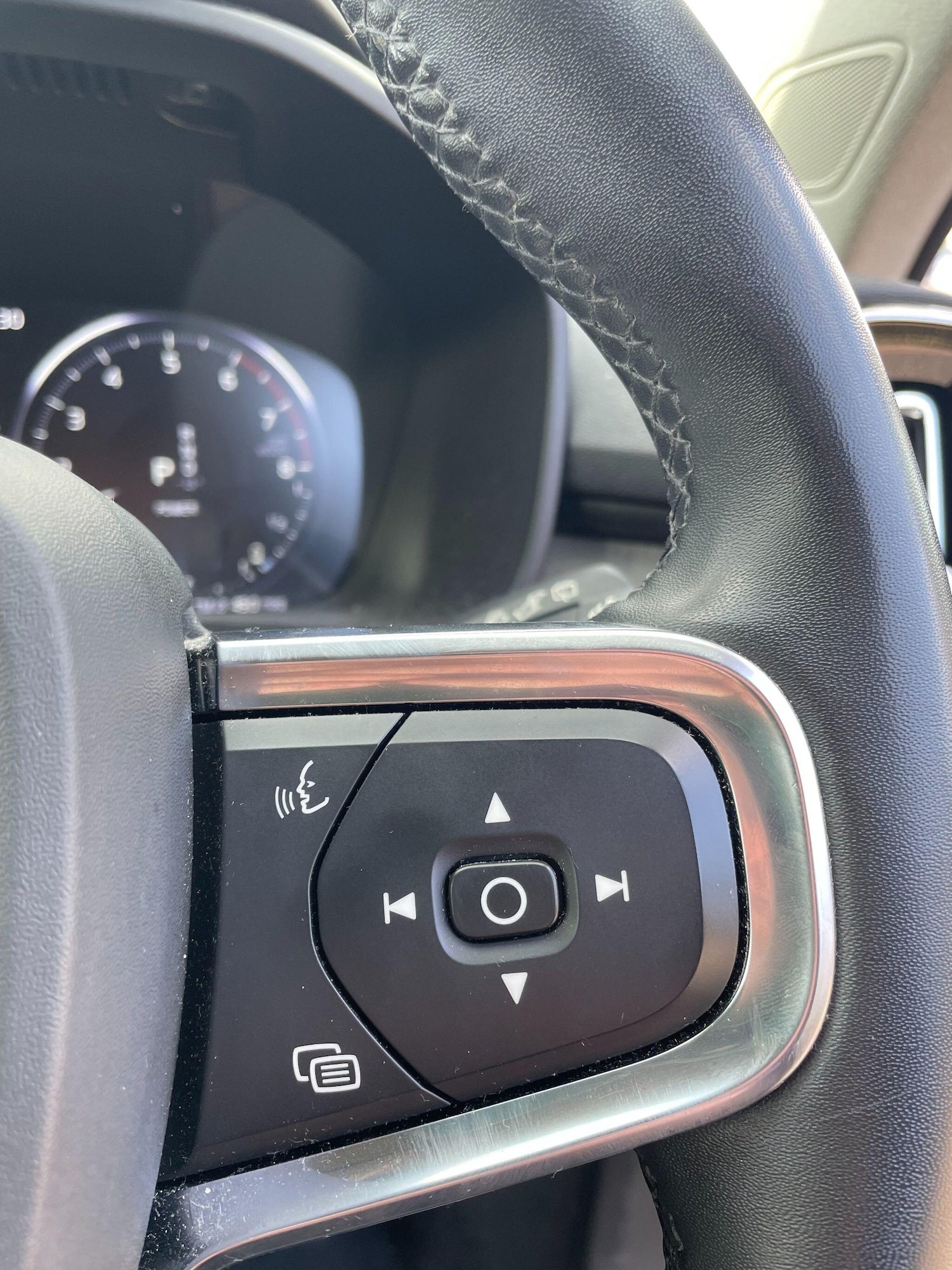 Used Volvo XC40 2022 for sale - 78100914: Photo 19