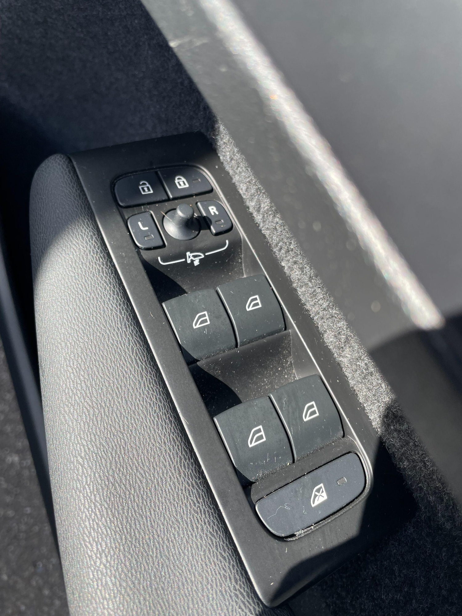 Used Volvo XC40 2022 for sale - 78100914: Photo 23