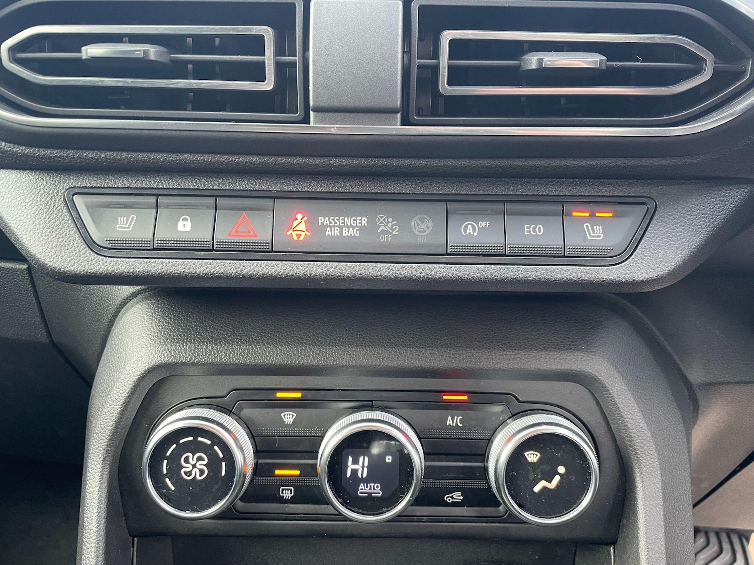 Used Dacia Jogger 2022 for sale - 76926865: Photo 21