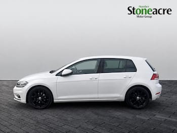 Used Volkswagen Golf 2017 for sale - 79621129: Photo