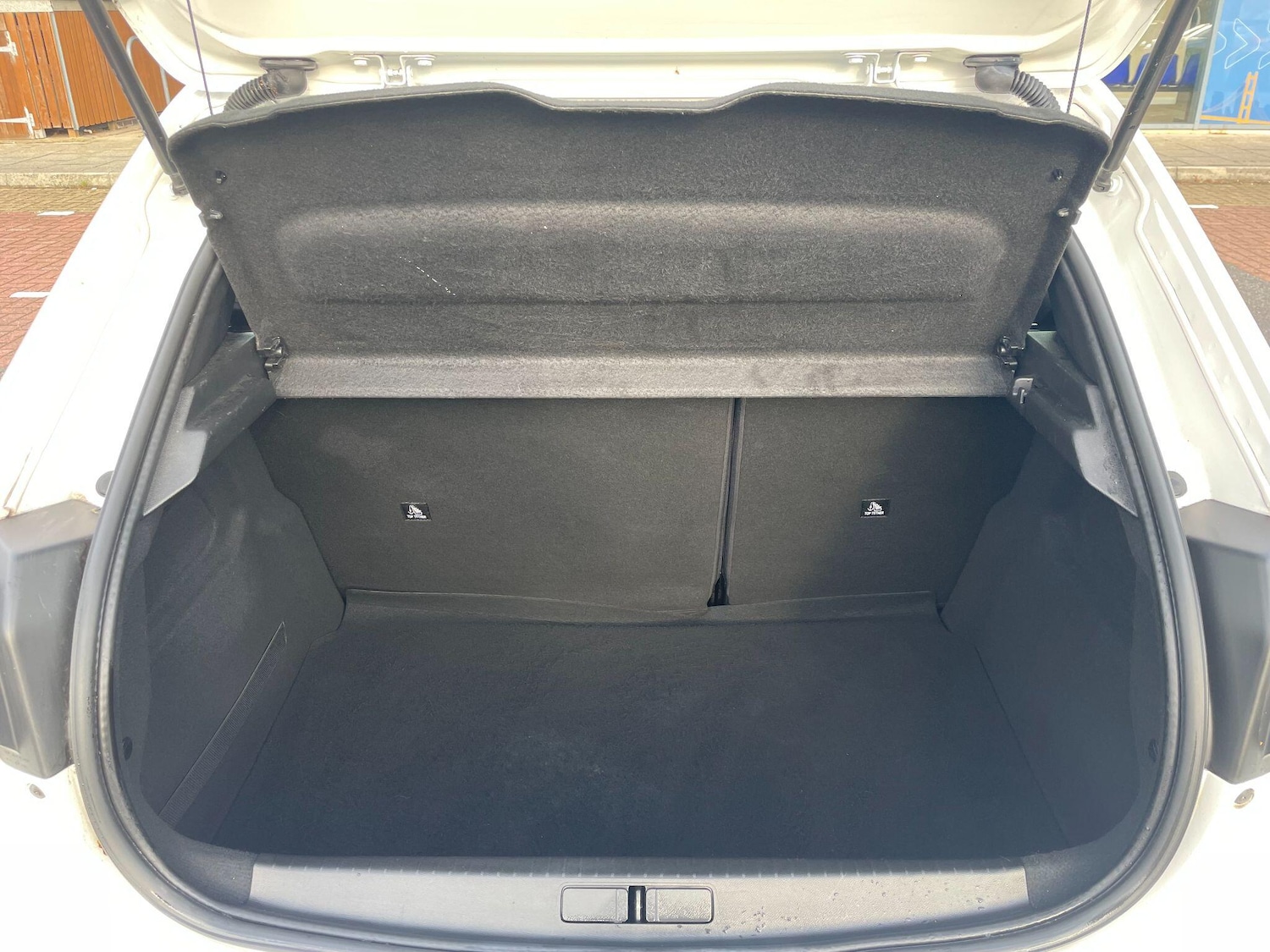 Used Peugeot 208 2022 for sale - 76551049: Photo 10