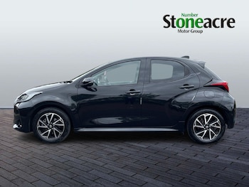 Used Toyota Yaris 2022 for sale - 75707433: Photo