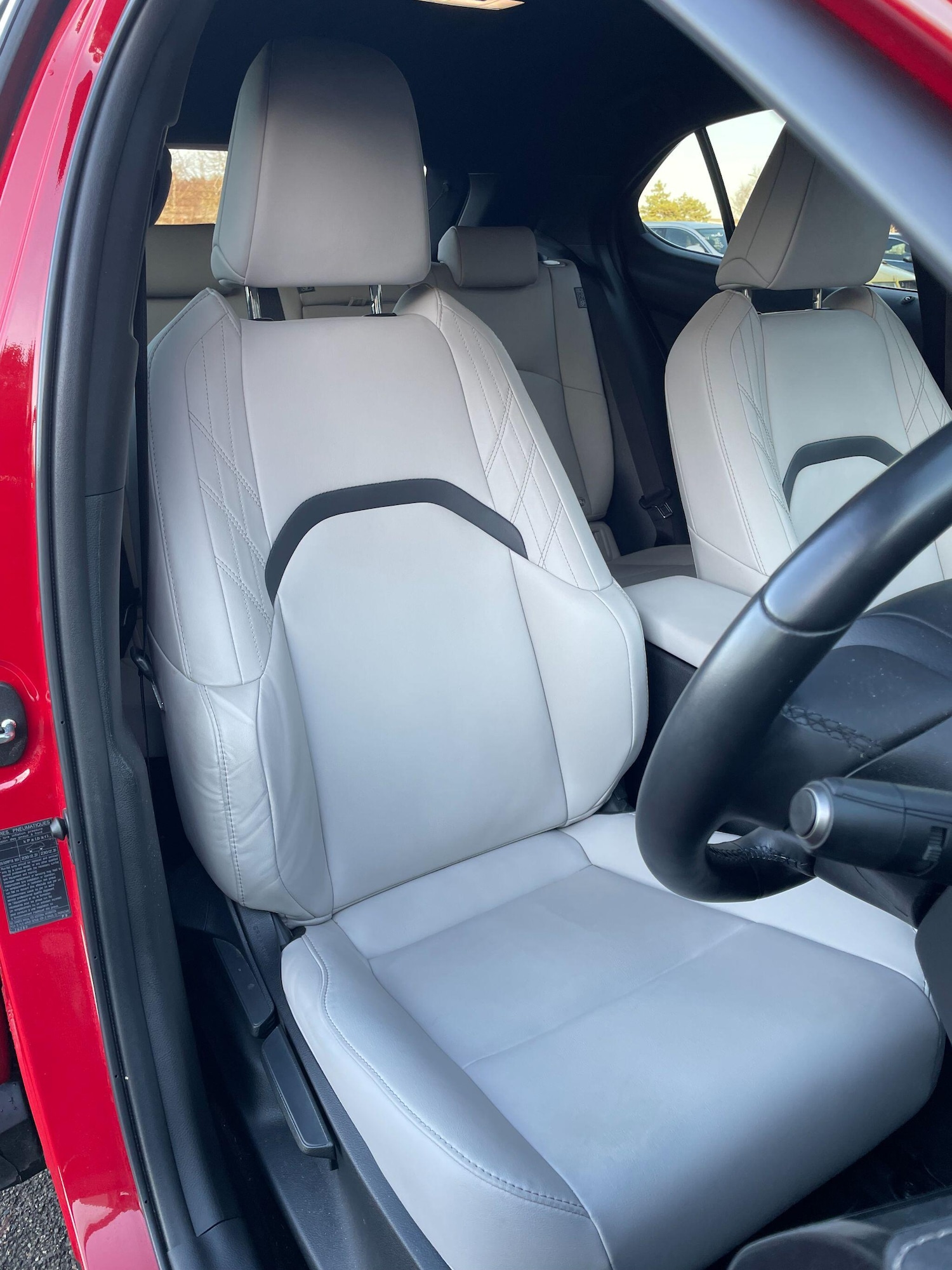 Used Lexus UX 2023 for sale - 77215758: Photo 11