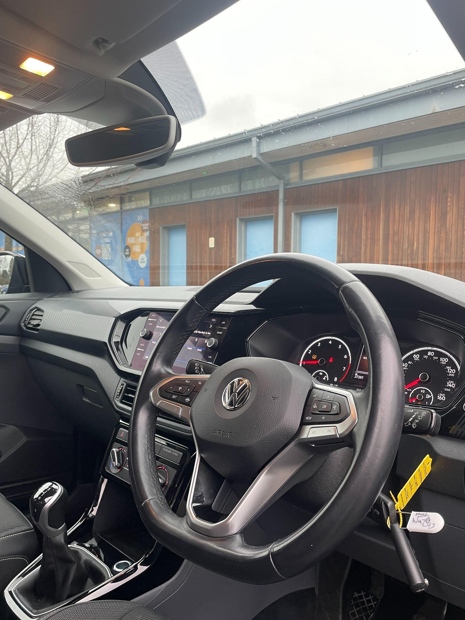 Used Volkswagen T-Cross 2020 for sale - 77658420: Photo 16